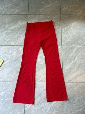 HALARA Bright Red Active Flared Leggings with Butt lift